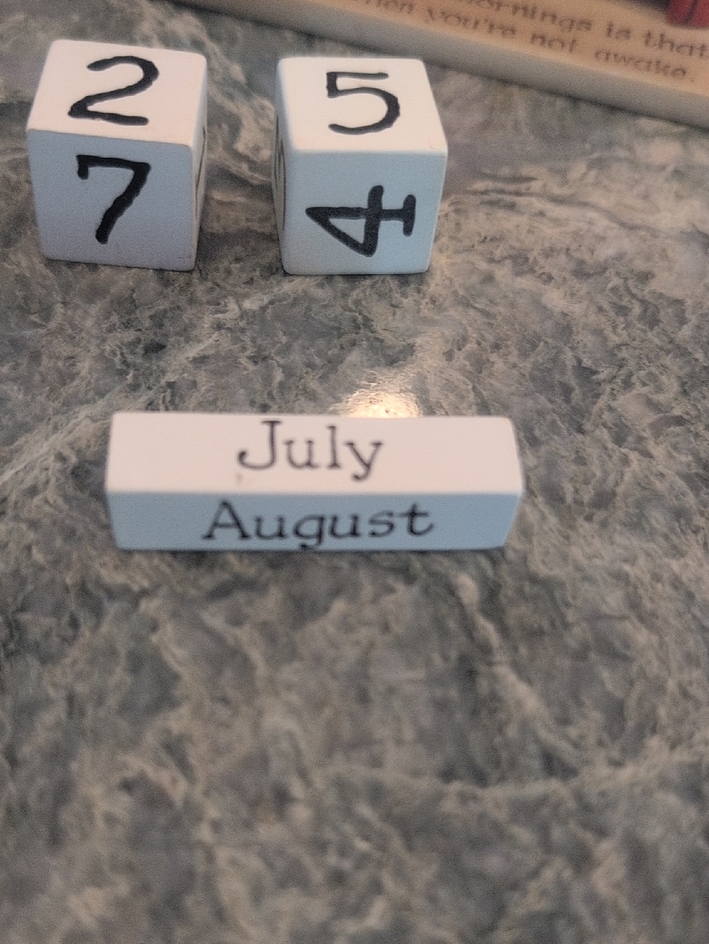 Peanuts Snoopy & Charlie Brown Perpetual Desk Calendar, Collectible - Picture 7 of 15